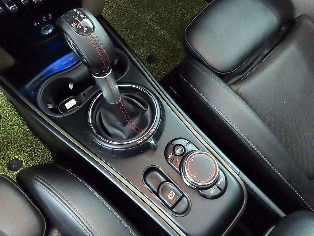 Mini Countryman - Vista 10