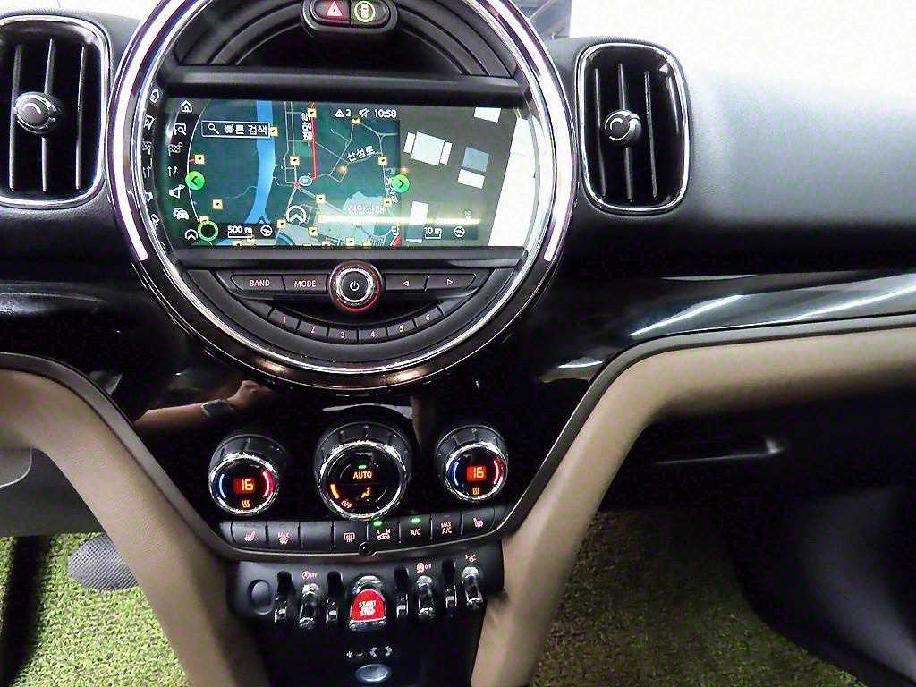 Mini Countryman - Vista 12