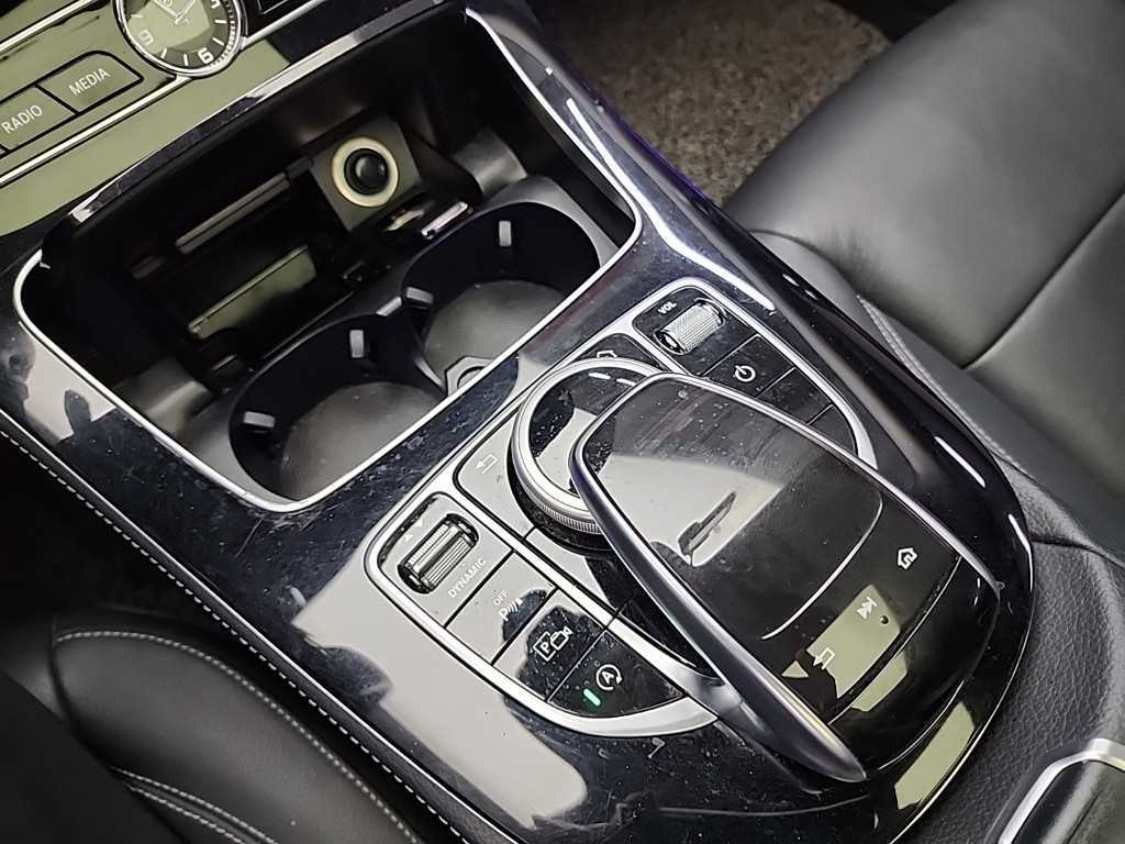 Mercedes Benz E class 2017 Blanco - Importación desde Corea - HF Imports Iquique - Foto 1