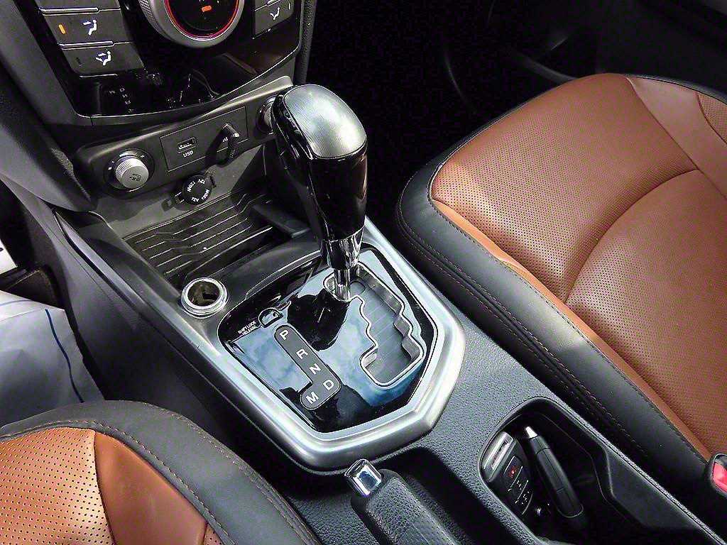 Ssangyong Tivoli - Vista 10