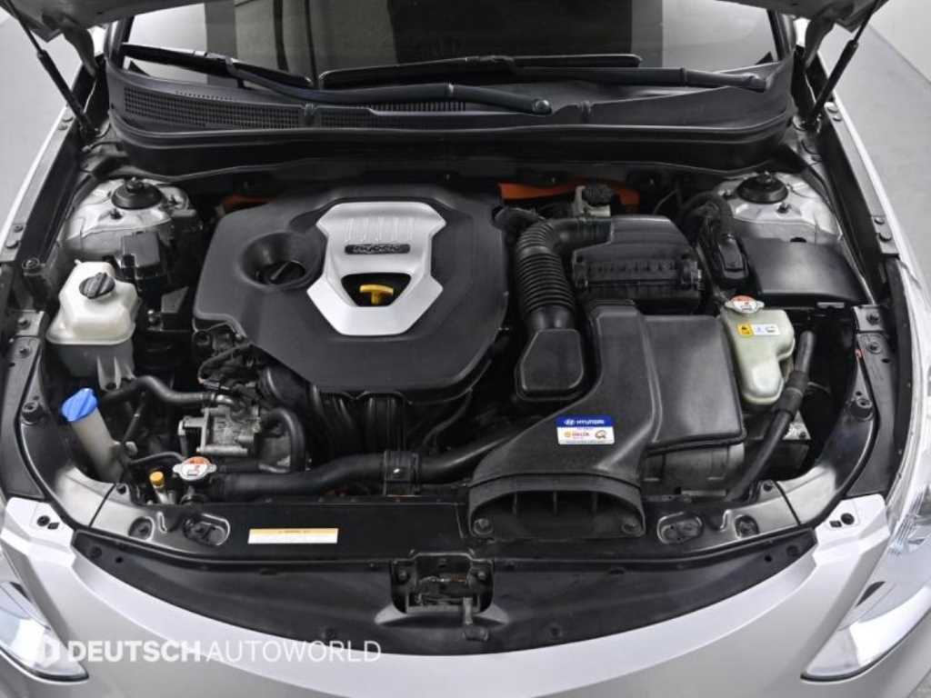 HYUNDAI Sonata - Vista 6