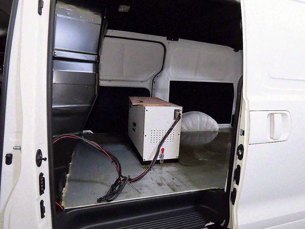 HYUNDAI Starex - Vista 7