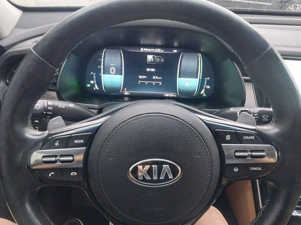 KIA K7 - Vista 8