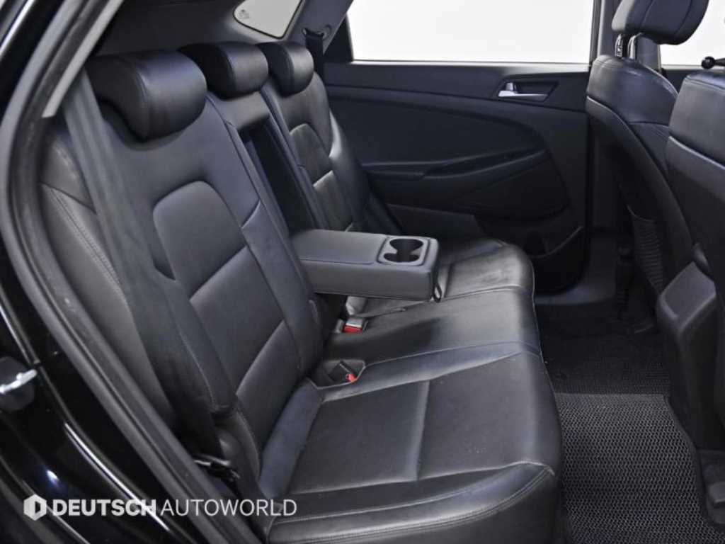 HYUNDAI Tucson - Vista 12