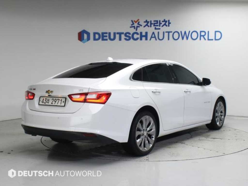 Chevrolet Malibu - Vista 2