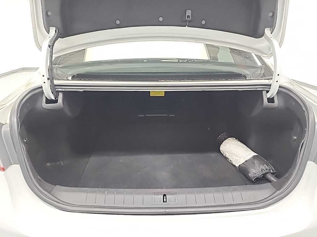 SAMSUNG SM5 2013 Blanco - Importación desde Corea - HF Imports Iquique - Foto 18