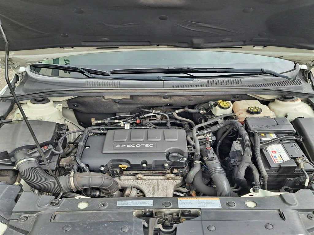 Chevrolet Cruise - Vista 5