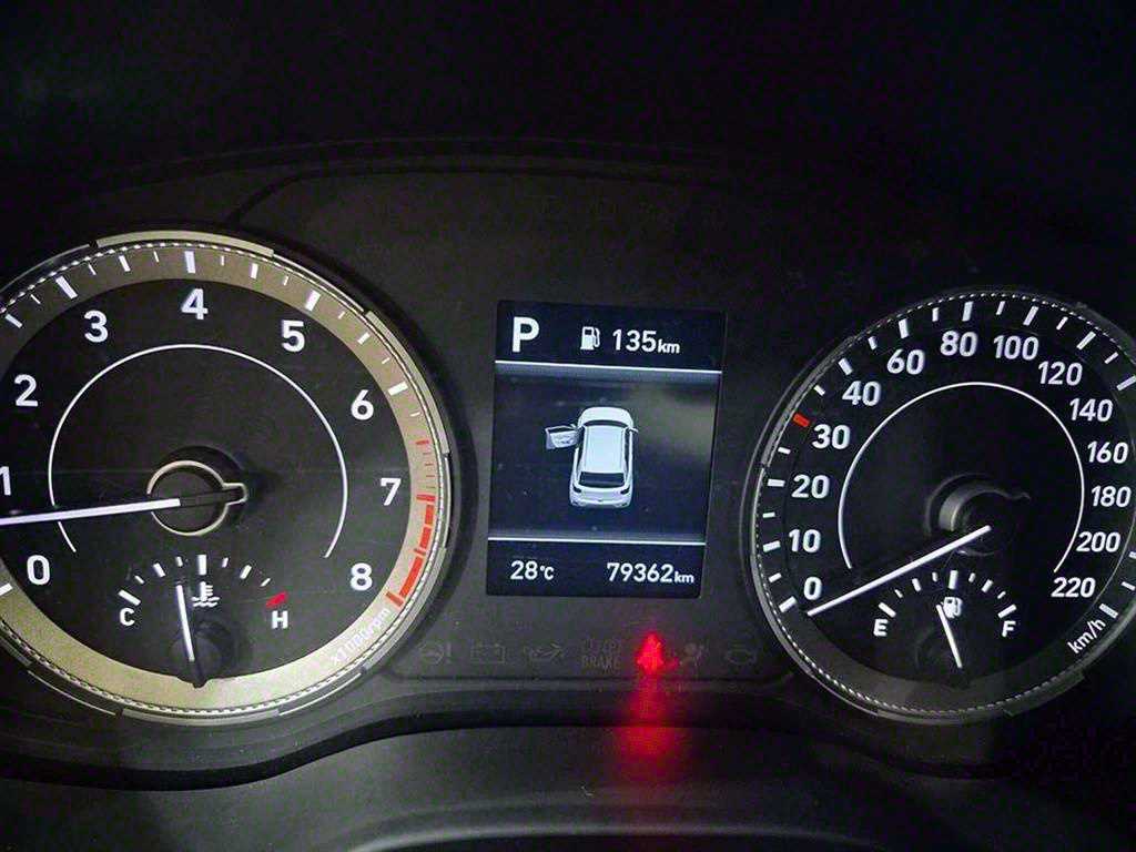 HYUNDAI Venue 2020 - Importación desde Corea - HF Imports Iquique - Foto 13