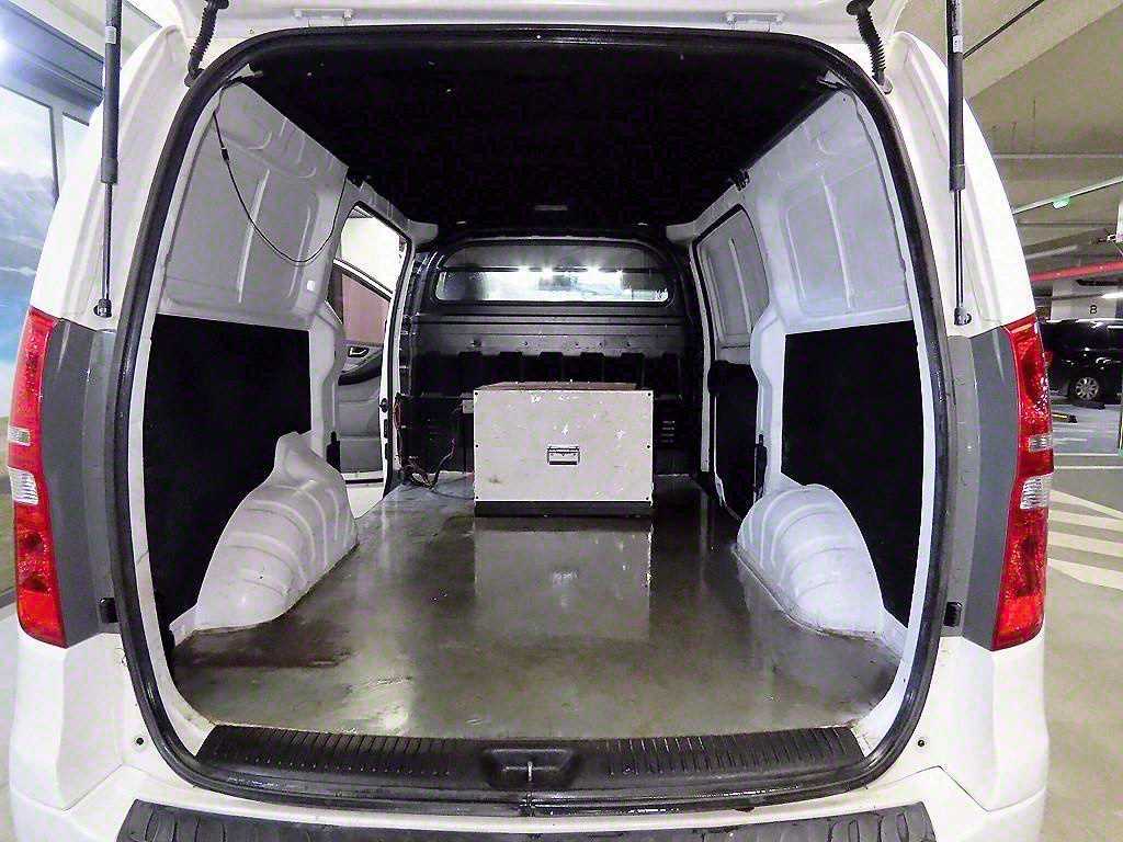 HYUNDAI Starex 2019 Blanco - Importación desde Corea - HF Imports Iquique - Foto 15