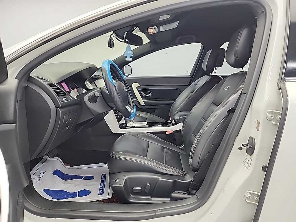 SAMSUNG SM5 - Vista 11