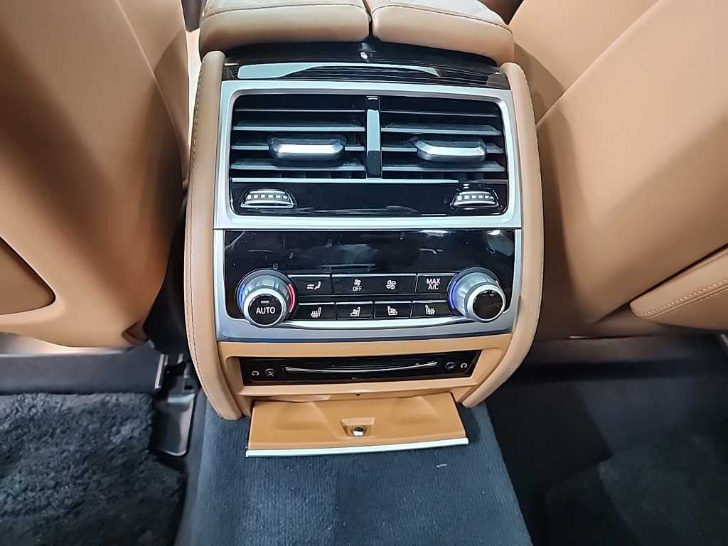 BMW 7 Series 2022 Gris - Importación desde Corea - HF Imports Iquique - Foto 13