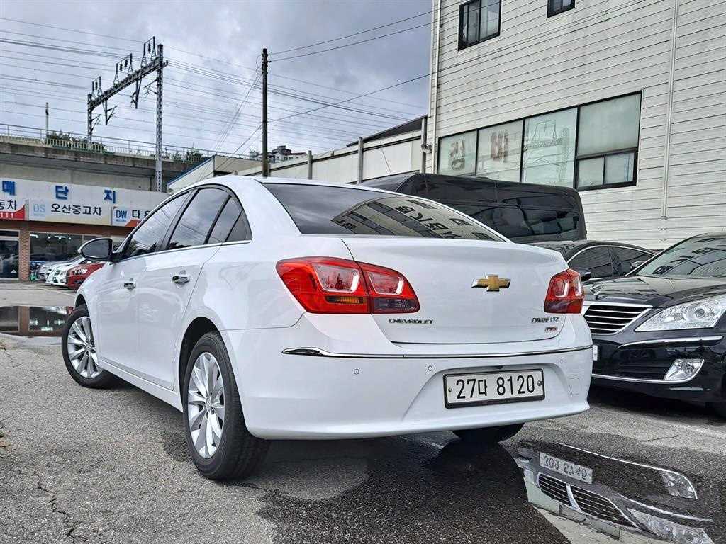 Chevrolet Cruise - Vista 4