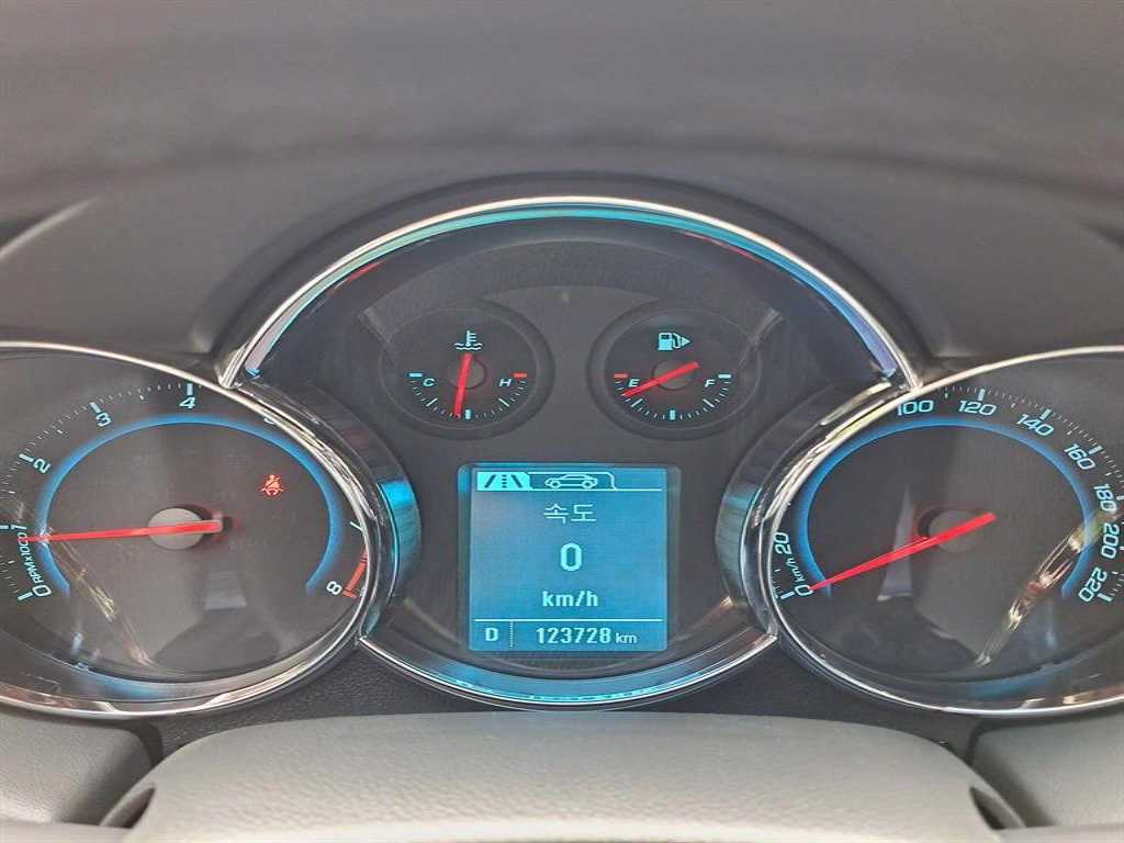 Chevrolet Cruise 2015 Blanco - Importación desde Corea - HF Imports Iquique - Foto 19