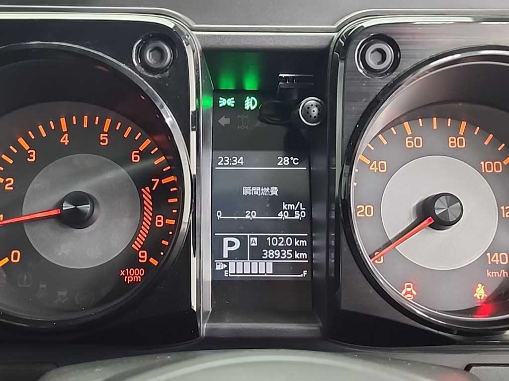 Suzuki Gimni - Vista 6