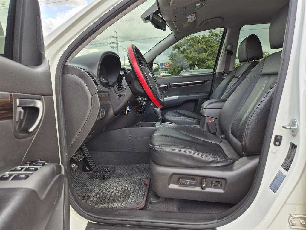 HYUNDAI Santa Fe 2011 Blanco - Importación desde Corea - HF Imports Iquique - Foto 13