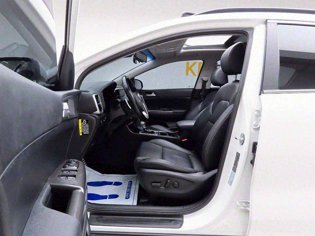 KIA Sportage - Vista 11