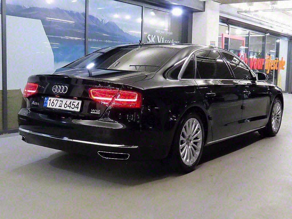 Audi A8 - Vista 4