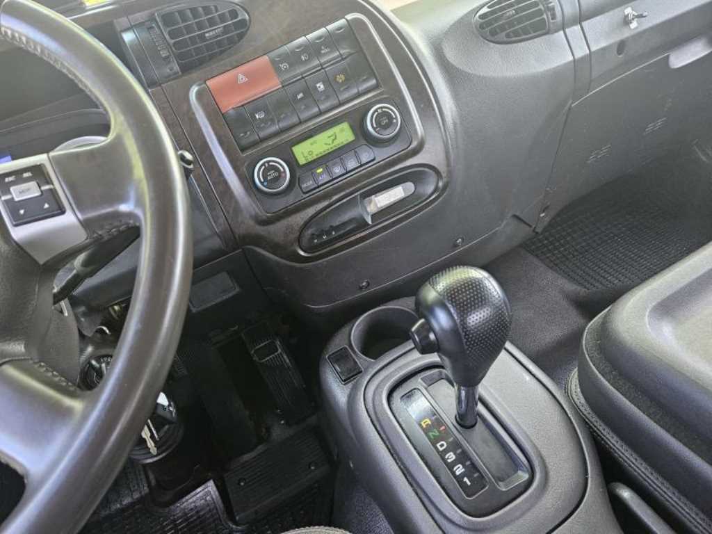 medium and large cargo Cargo 2017 Blanco - Importación desde Corea - HF Imports Iquique - Foto 13