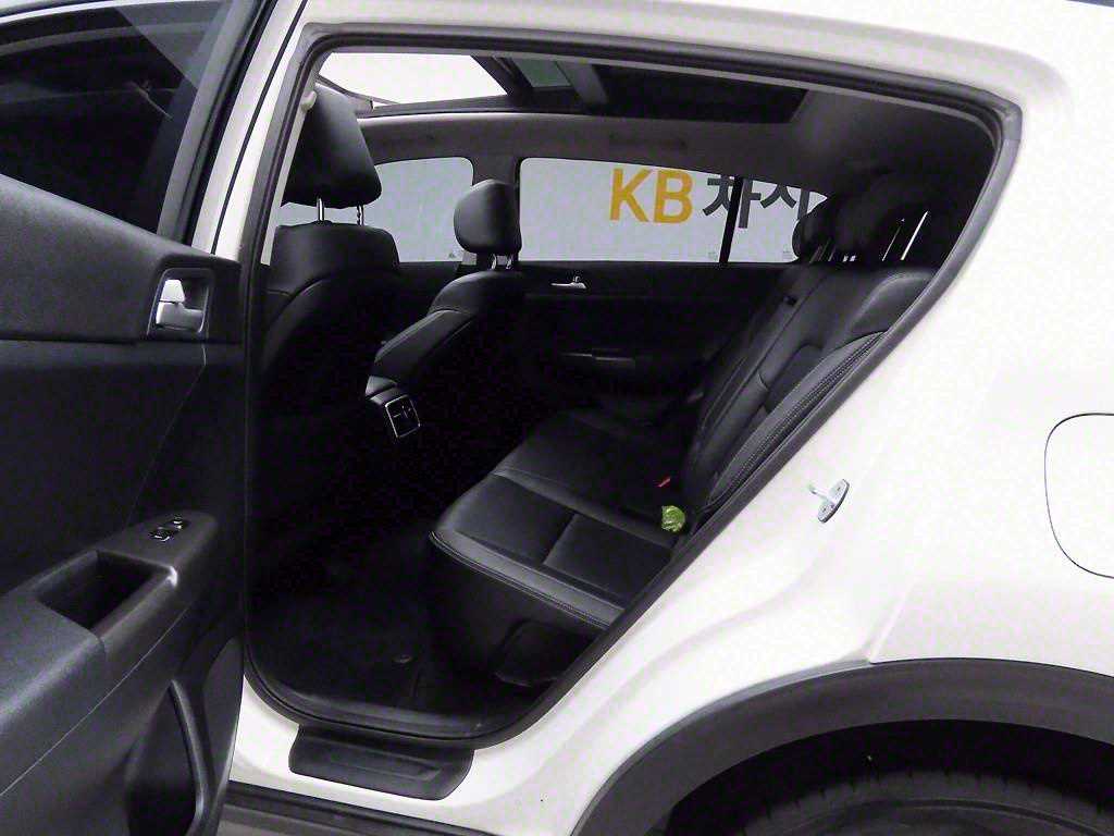 KIA Sportage - Vista 12