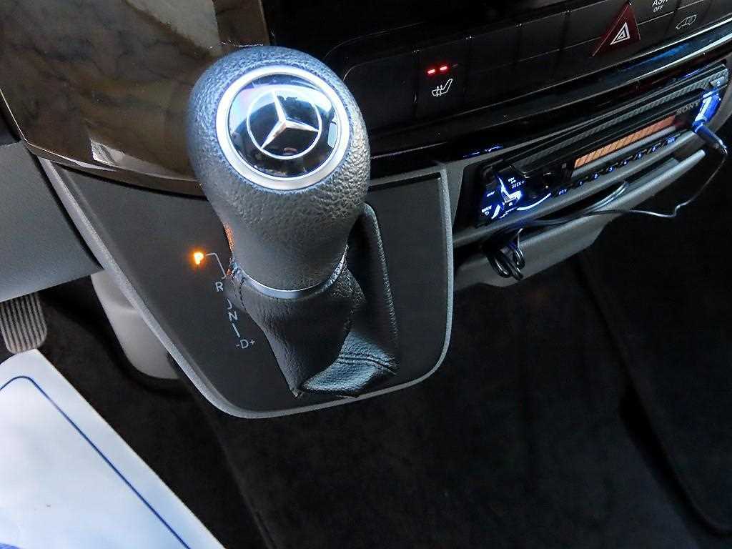 Mercedes Benz Sprinter - Vista 12