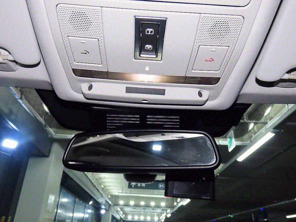 Land Rover Discovery Sports 2018 Negro - Importación desde Corea - HF Imports Iquique - Foto 18