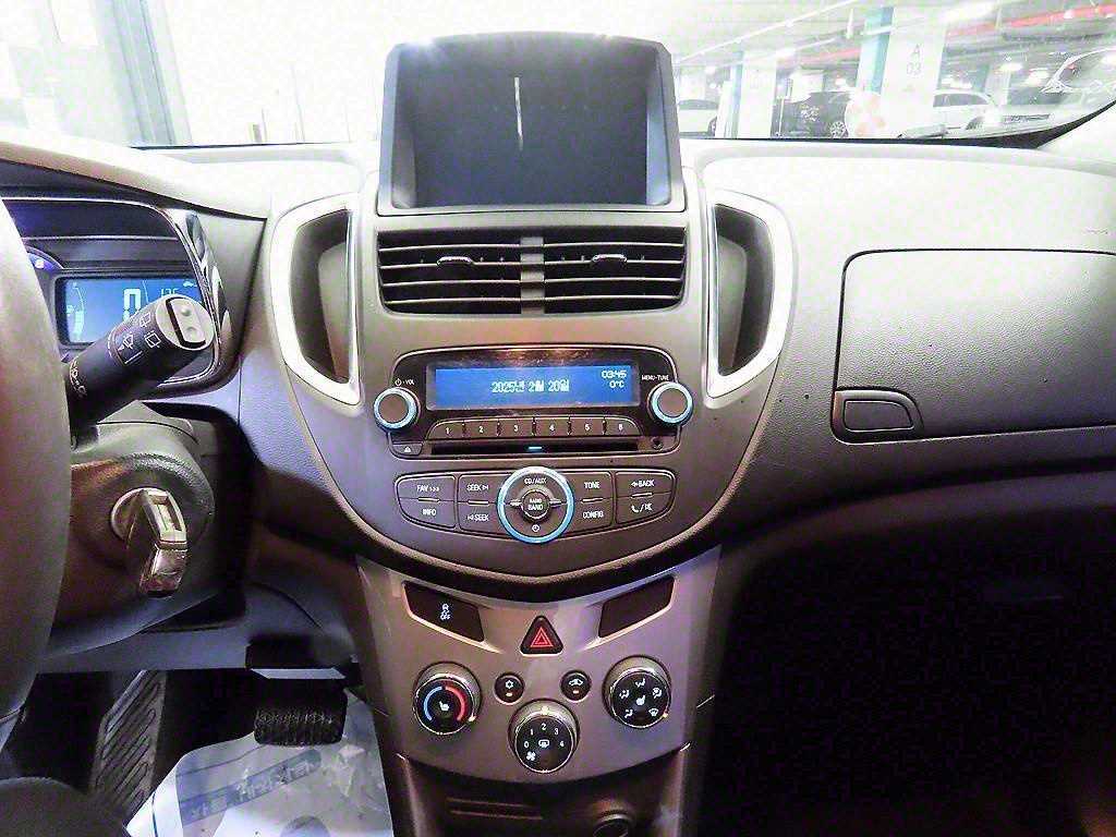 Chevrolet Trax - Vista 11