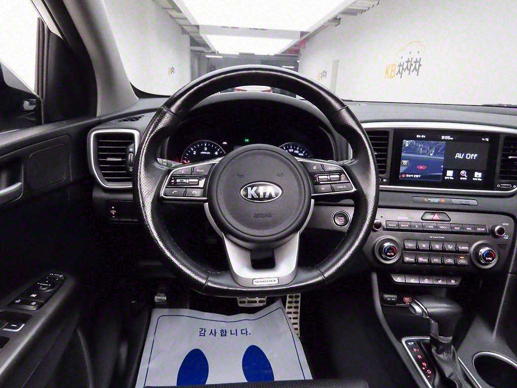 KIA Sportage - Vista 6