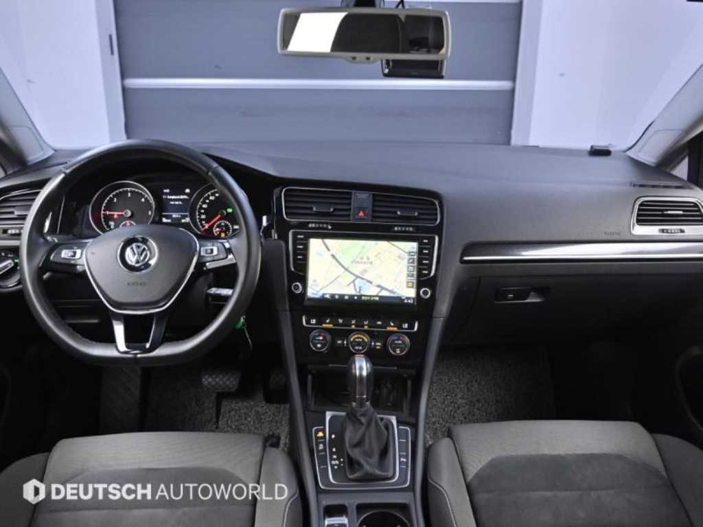 Volkswagen Golf - Vista 7