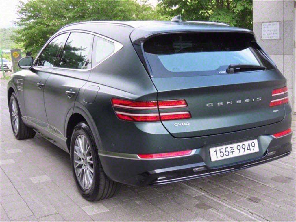 Genesis GV80 - Vista 4