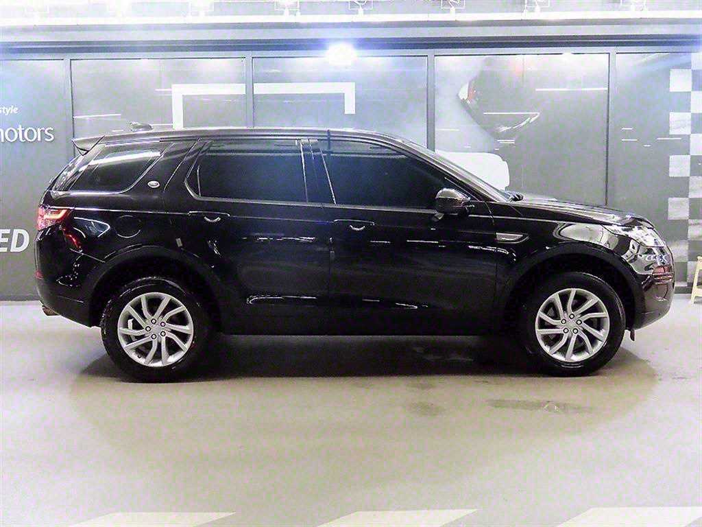 Land Rover Discovery Sports - Vista 6