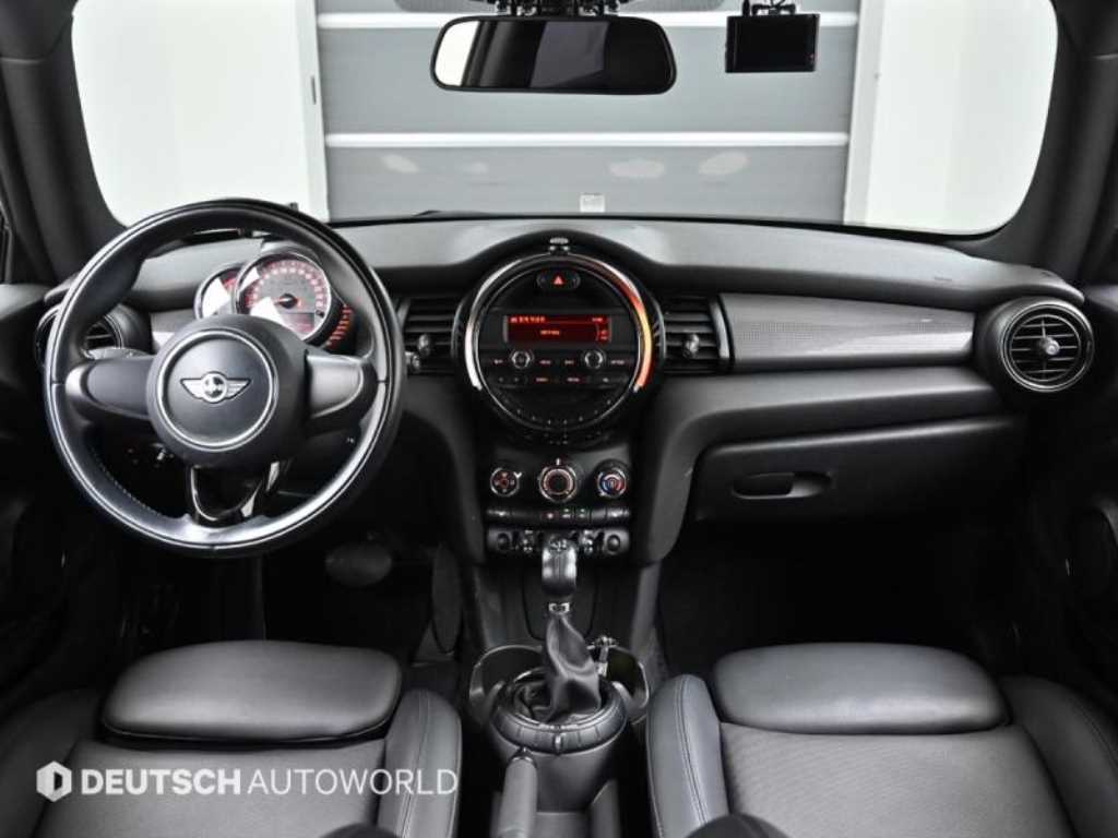 Mini Cooper - Vista 7