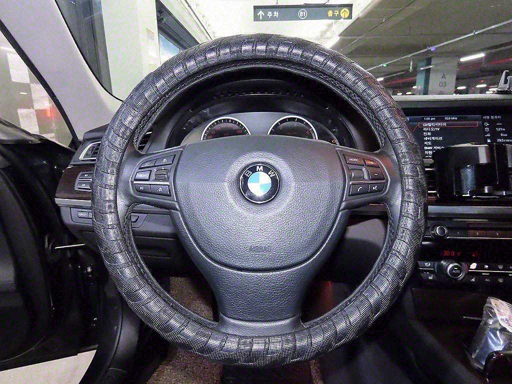 BMW 7 Series - Vista 8