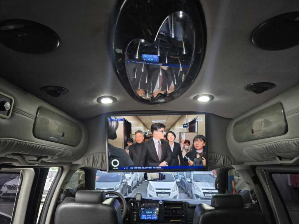 Chevrolet Express van 2011 Negro - Importación desde Corea - HF Imports Iquique - Foto 14