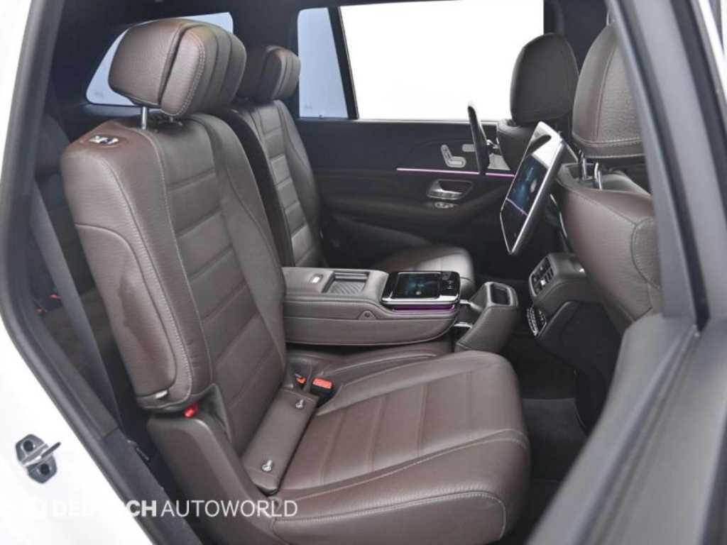 Mercedes Benz GLS Class - Vista 12