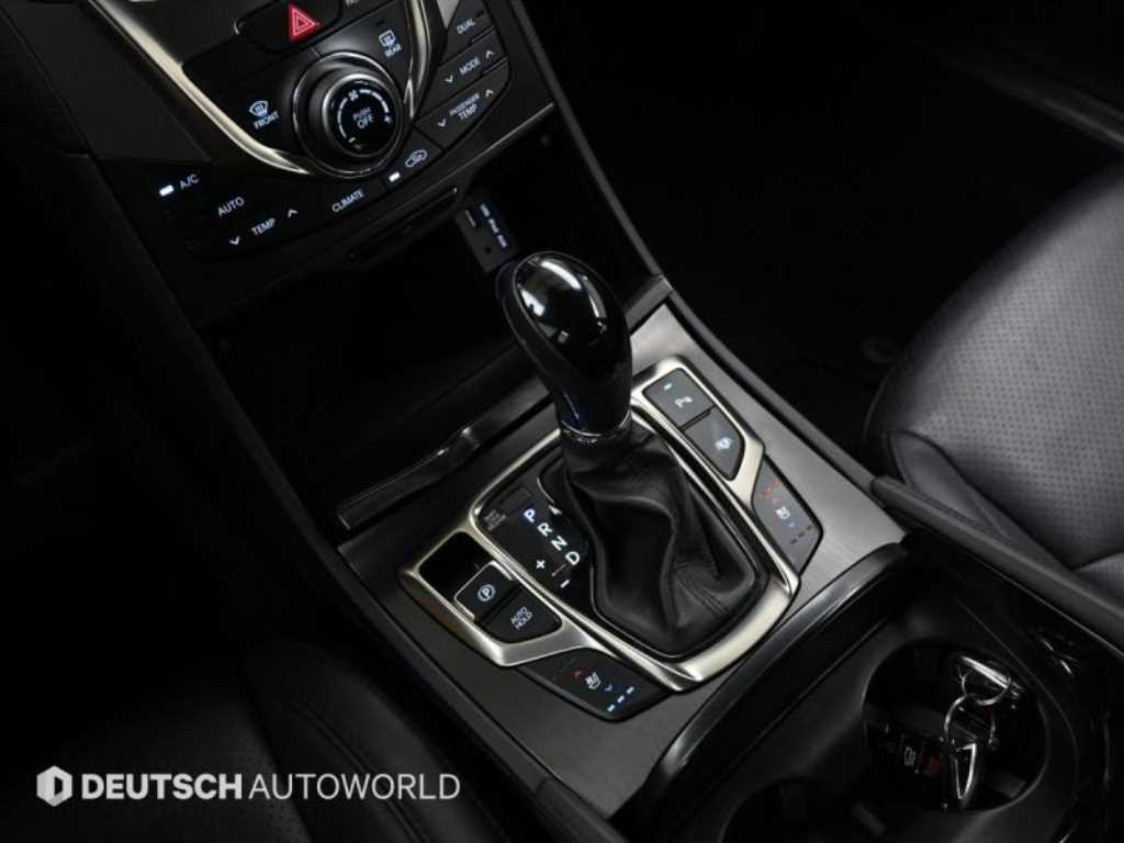 HYUNDAI Grandeur - Vista 9