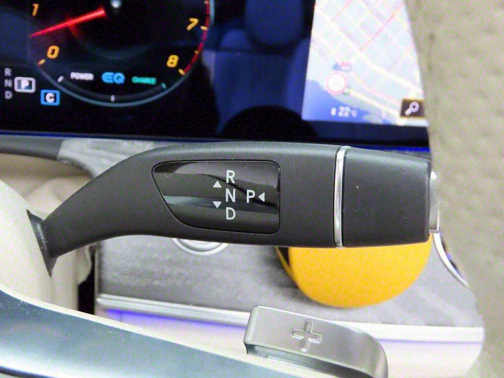 Mercedes Benz E class - Vista 11