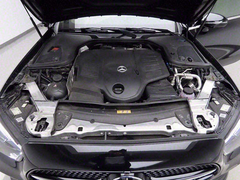 Mercedes Benz E class 2021 Negro - Importación desde Corea - HF Imports Iquique - Foto 20