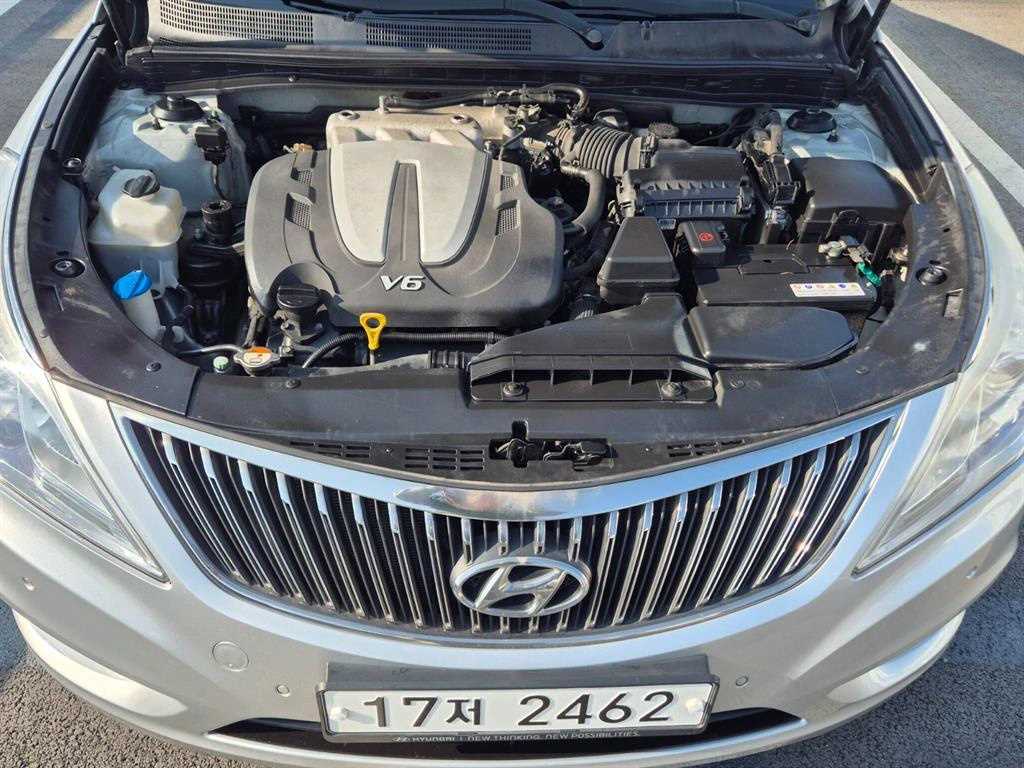 HYUNDAI Grandeur 2014 Plateado - Importación desde Corea - HF Imports Iquique - Foto 17