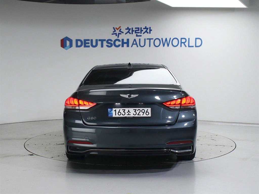 Genesis G80 - Vista 4