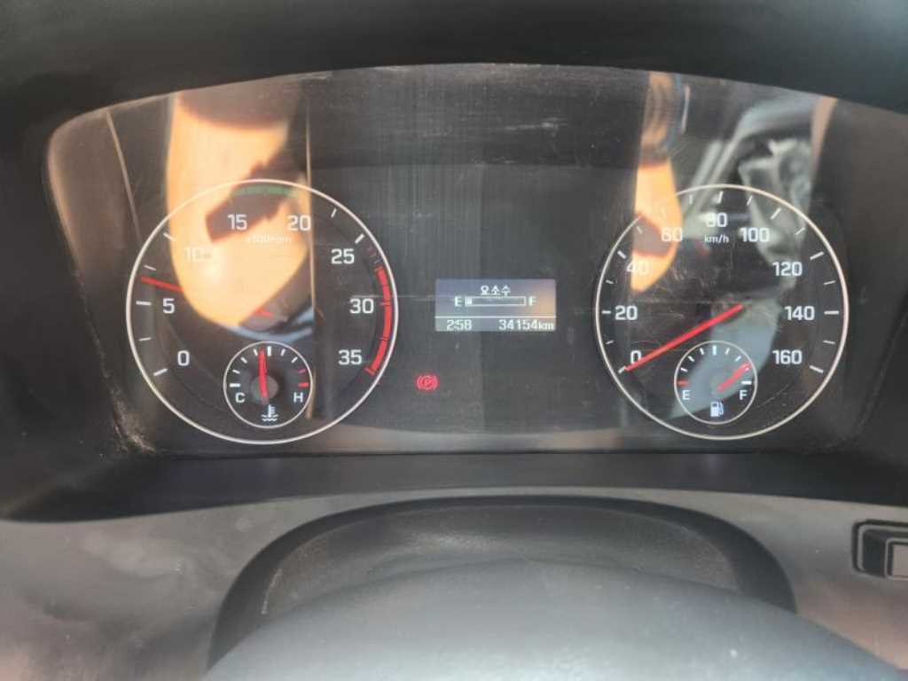 medium and large cargo Cargo 2020 Blanco - Importación desde Corea - HF Imports Iquique - Foto 16