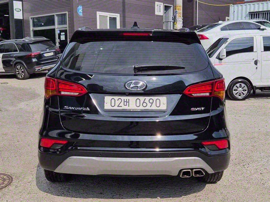 HYUNDAI Santa Fe - Vista 5