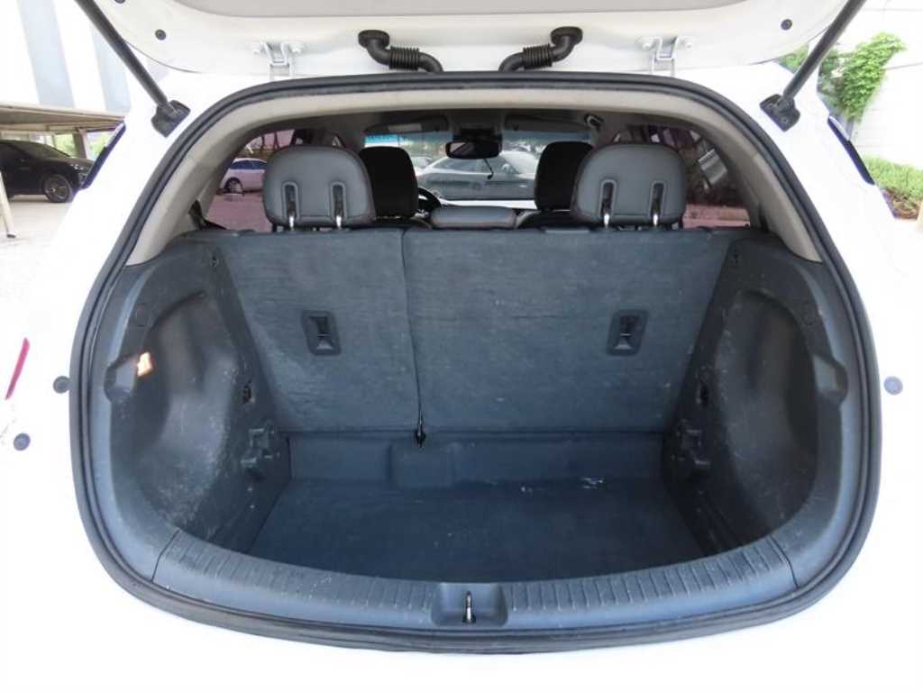 Chevrolet Bolt - Vista 5