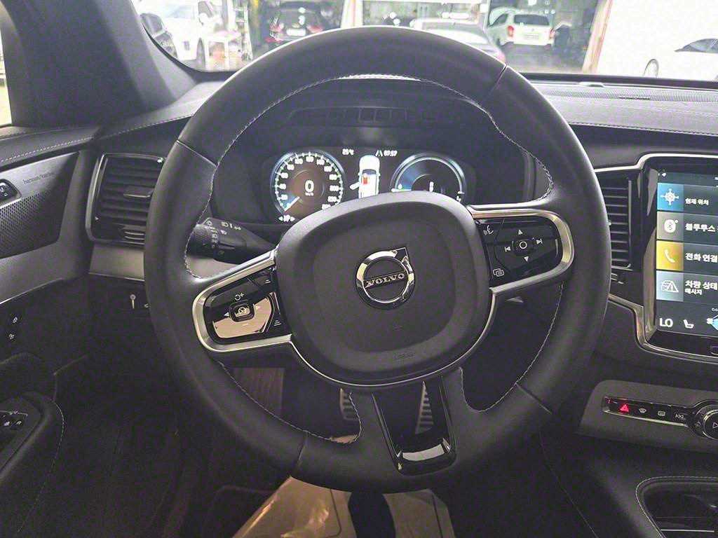 Volvo XC90 - Vista 7