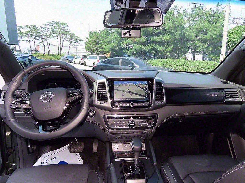 Ssangyong Rexton - Vista 7