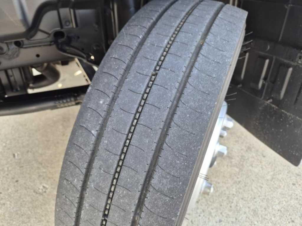 medium and large cargo Cargo 2015 - Importación desde Corea - HF Imports Iquique - Foto 16