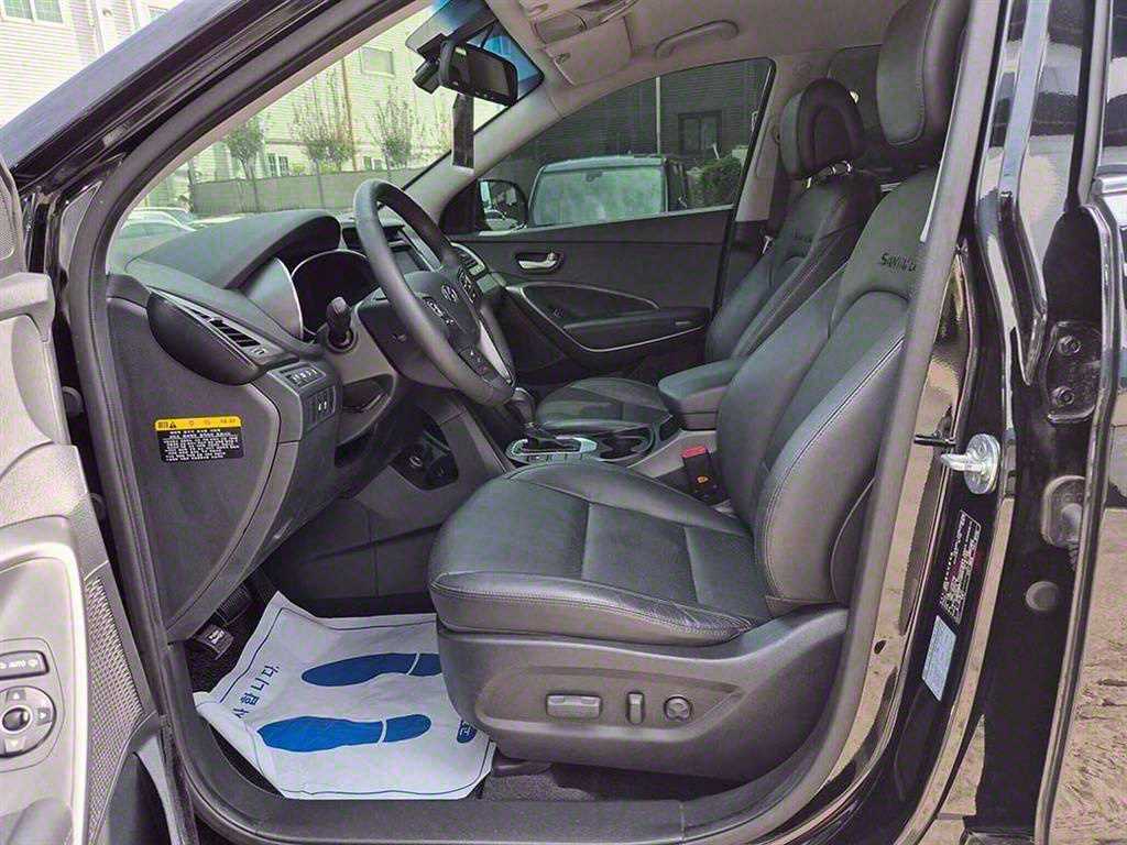 HYUNDAI Santa Fe - Vista 6