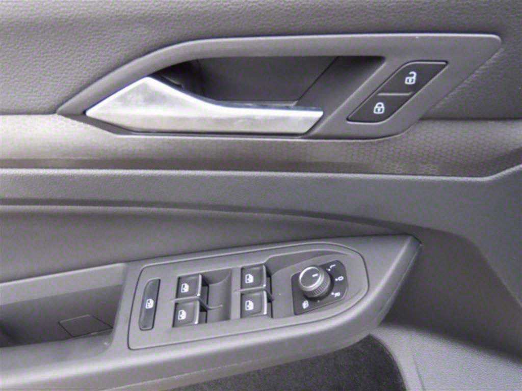 Volkswagen Golf - Vista 12