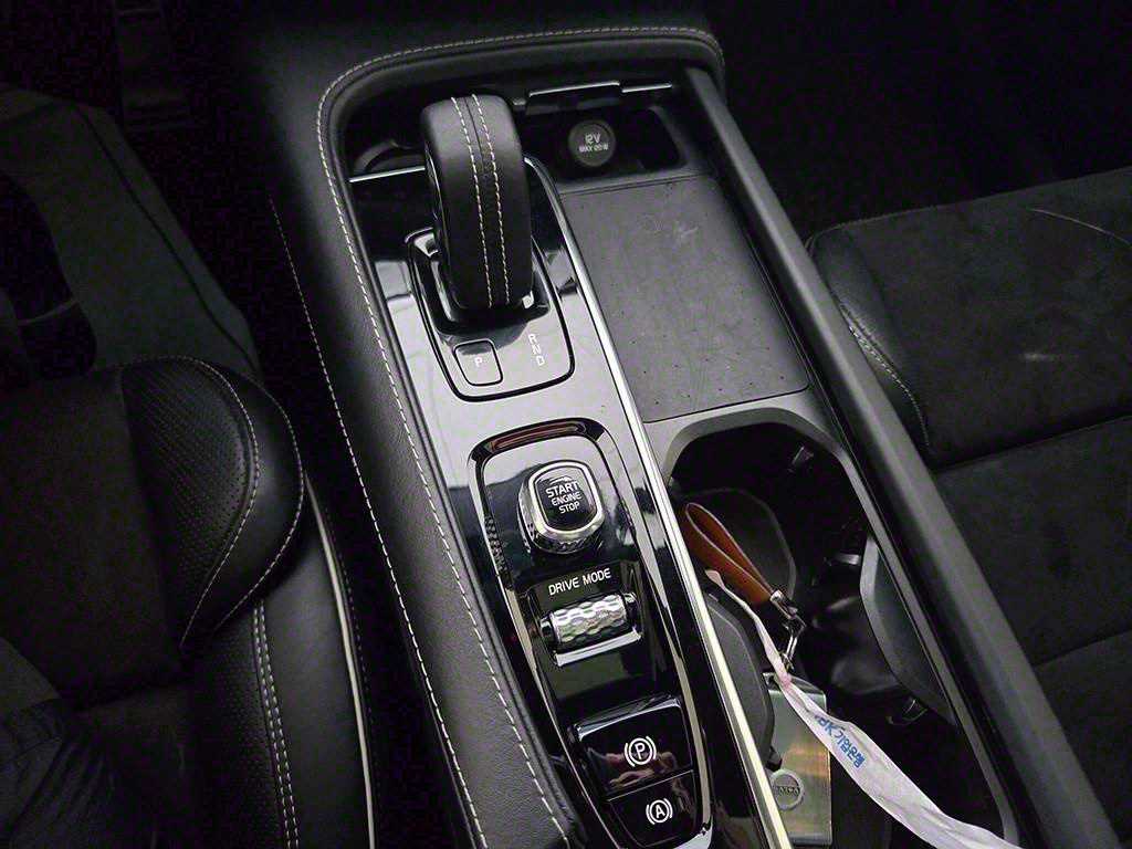 Volvo XC90 - Vista 11