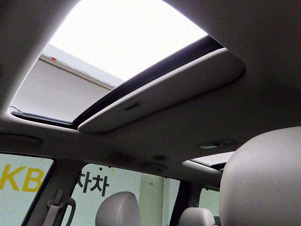 KIA Carnival 2016 Negro - Importación desde Corea - HF Imports Iquique - Foto 16