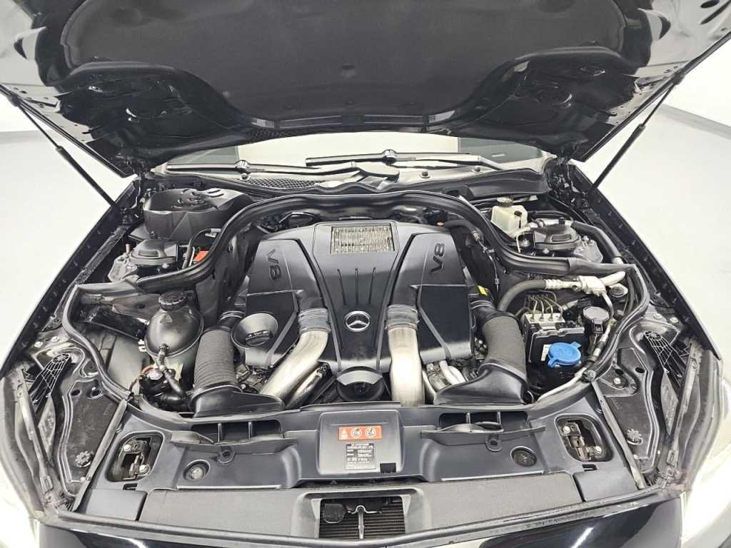 Mercedes Benz CLS Class - Vista 5